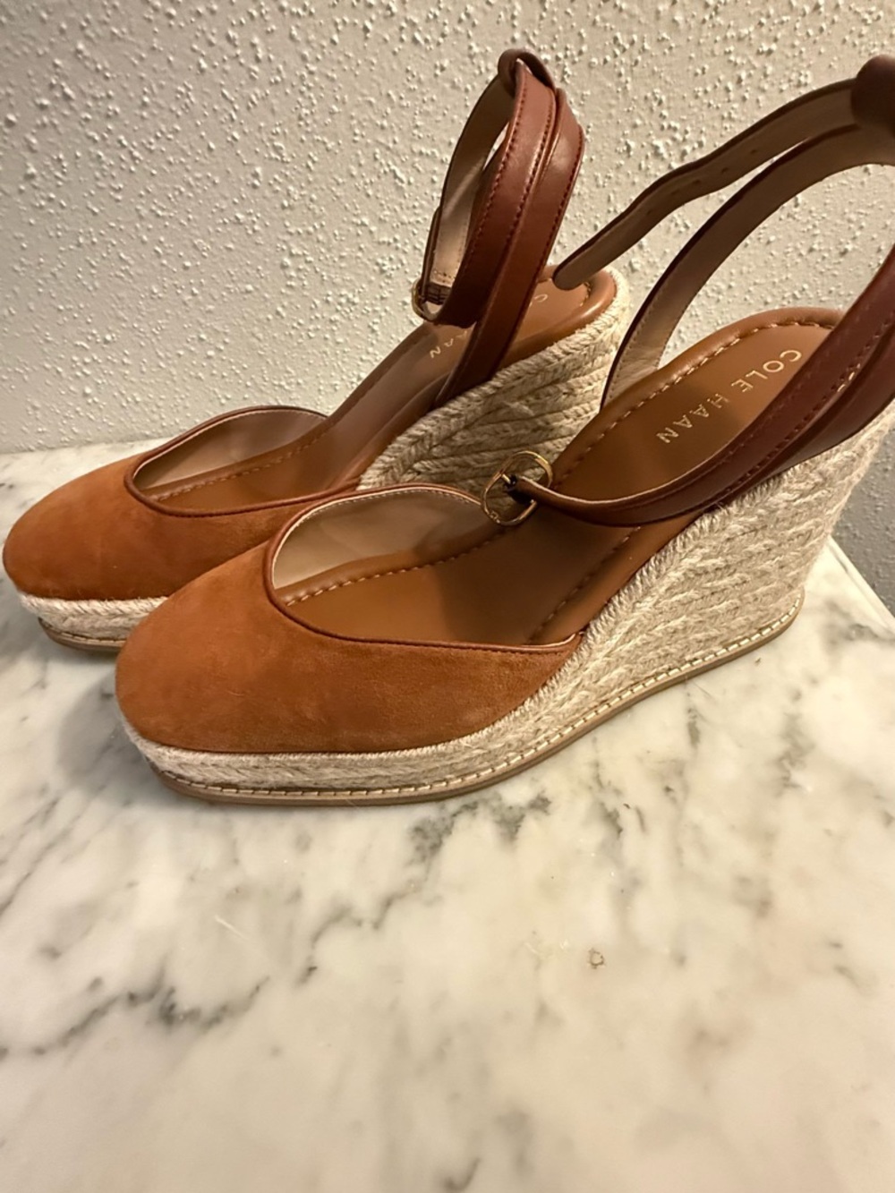 Cole Haan
Kyra Cloudfeel Wedge Sandal 6.5 - Picture 6 of 7